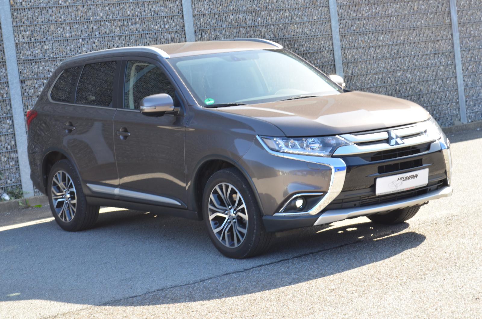 Mitsubishi Outlander 4WD*KLIMA*AHK*360CAM*CARPLAY*ANDROID