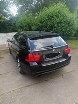 BMW 320i Touring Edition Exclusive Edition Exclusive - BMW 320: Edition Exclusive 320i
