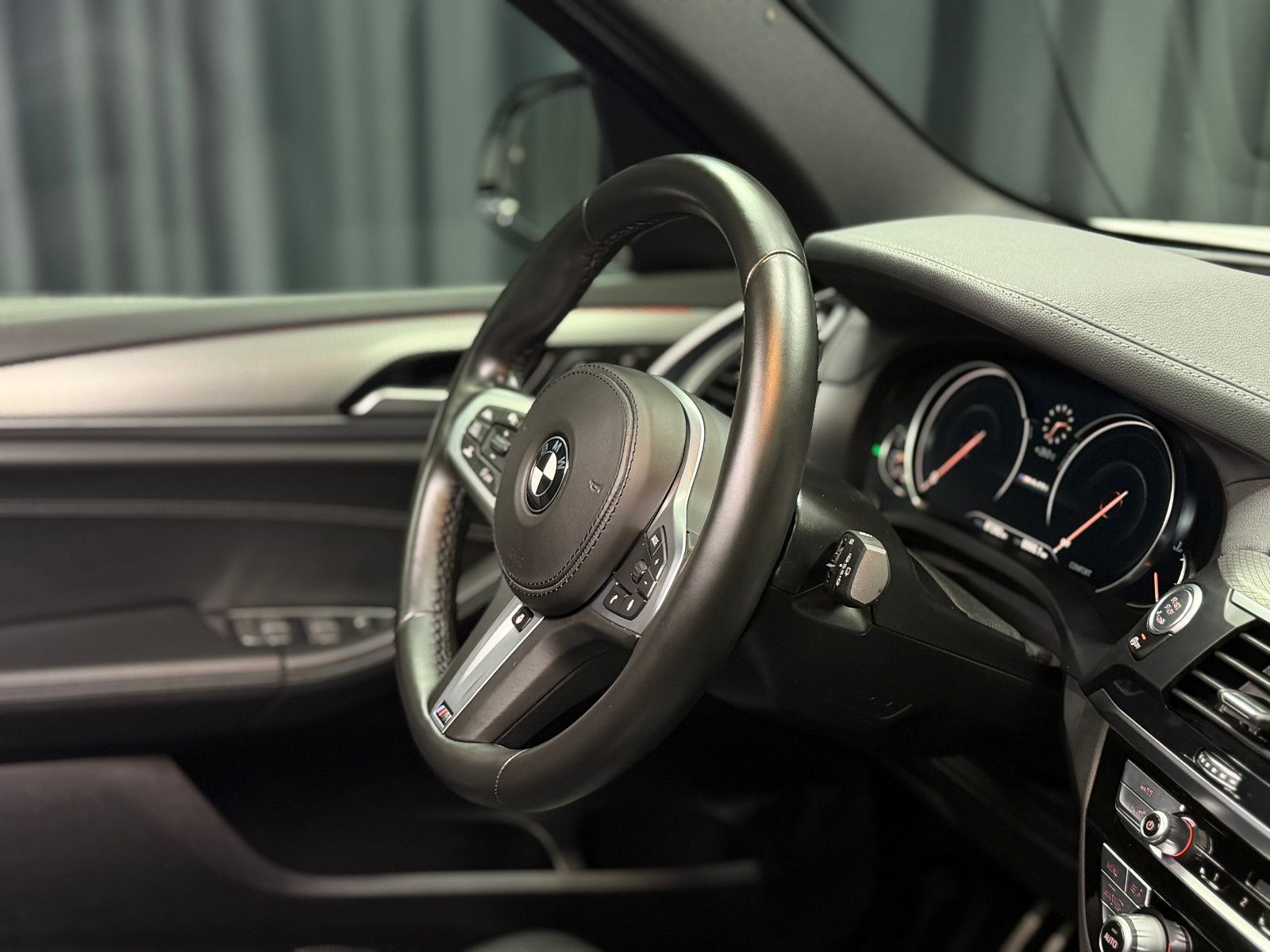 Fahrzeugabbildung BMW X3 M40 i |HuD|360°|LED|SITZBELÜFTUNG