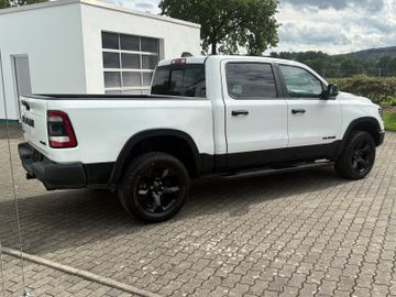 Dodge RAM - 12