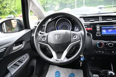 HONDA Jazz 1.3 i-VTEC 1.Hd. Sitzheiz. AHK Bluetooth