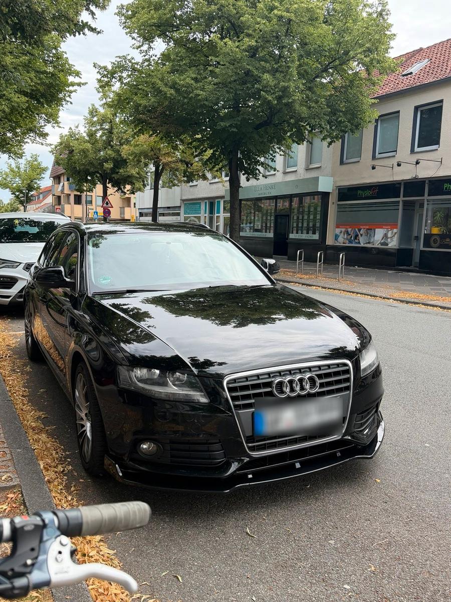 Audi A4 2009 — photo 5