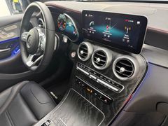 MERCEDES-BENZ GLC 300 4Matic AMG/Luft /Pano