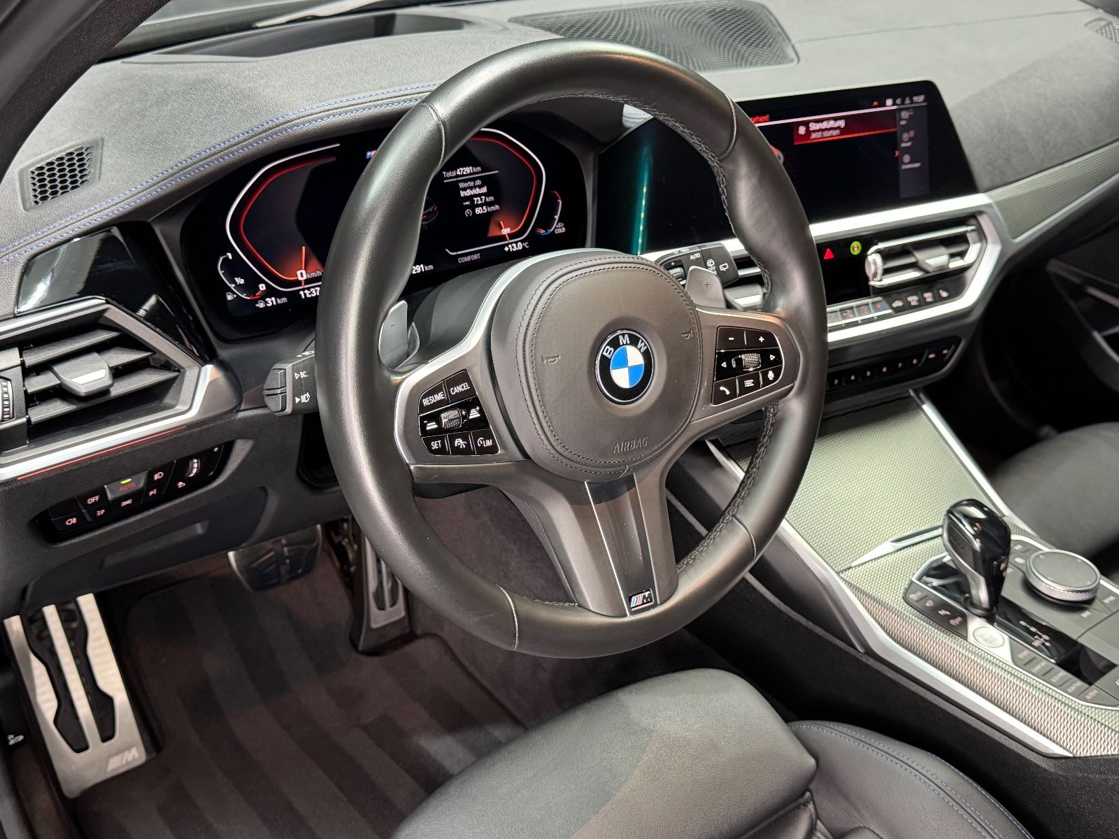 Fahrzeugabbildung BMW M340i Touring xDrive|LASER|HEAD-UP|AHK|ACC|