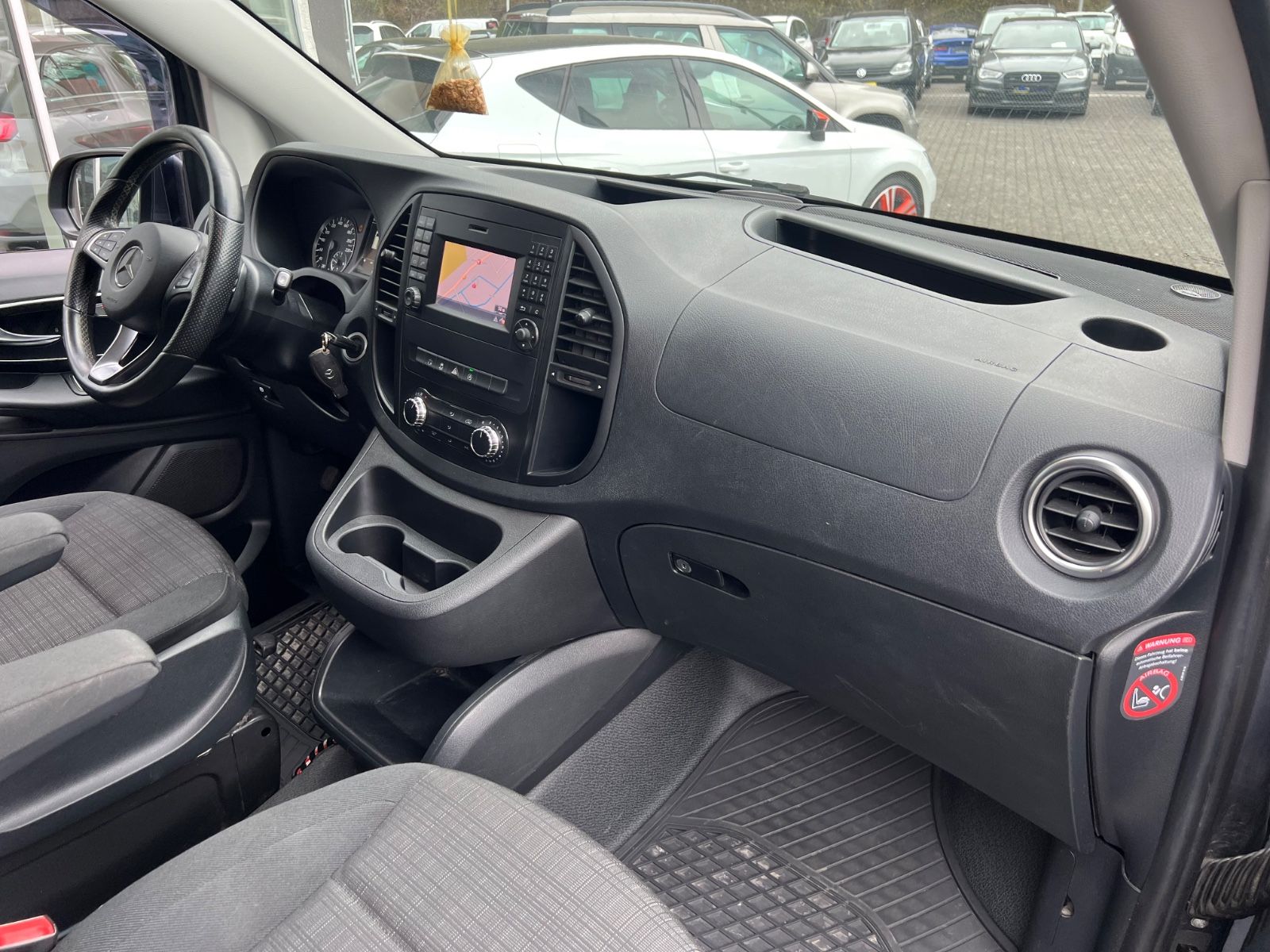 Fahrzeugabbildung Mercedes-Benz Vito Mixto 114/116 CDI, 119 CDI/BT 4MATIC lang