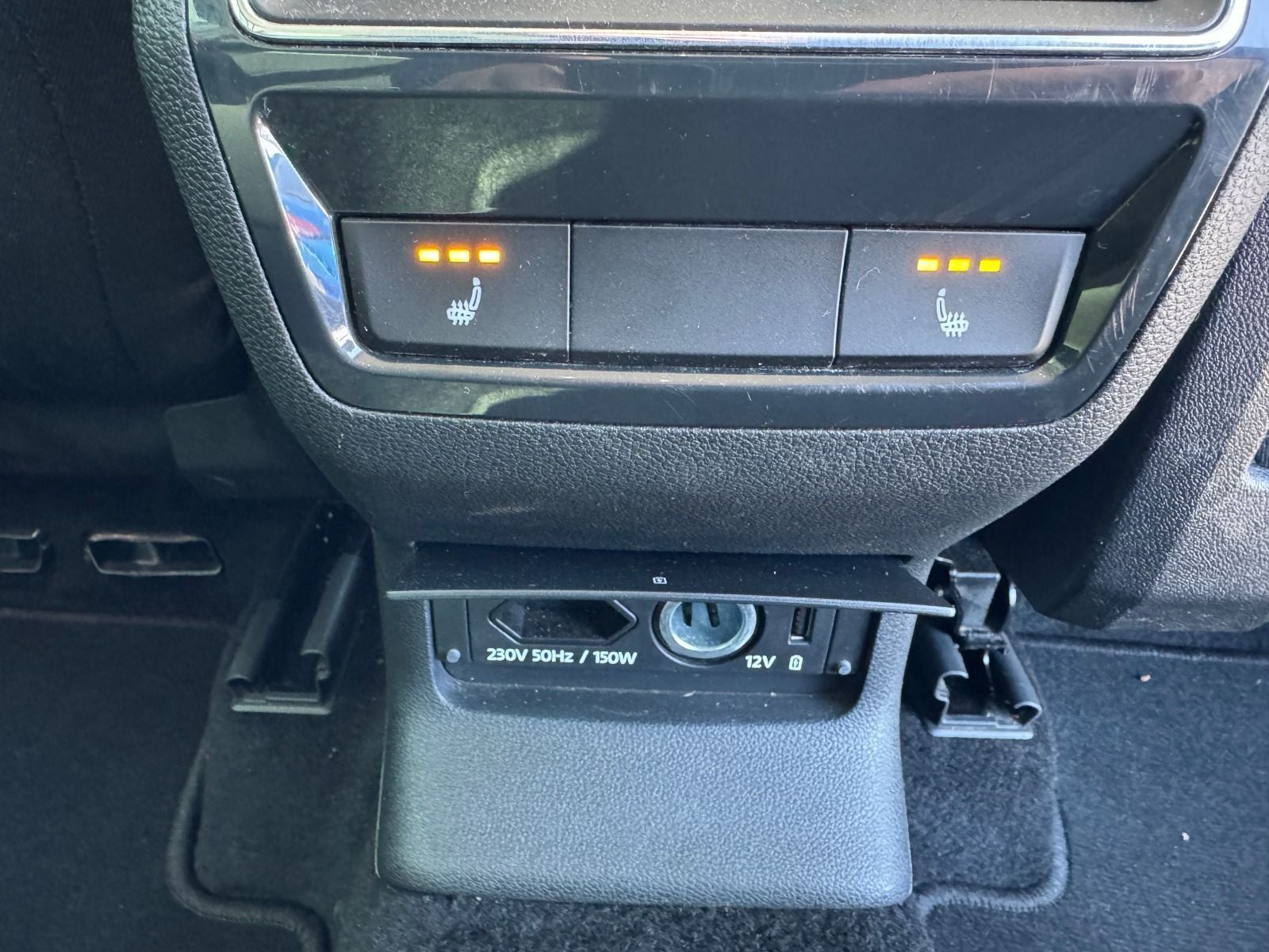 Fahrzeugabbildung SKODA Kodiaq 2.0 TSI Drive 125 4x4*360°Cam*AHK*SideAss