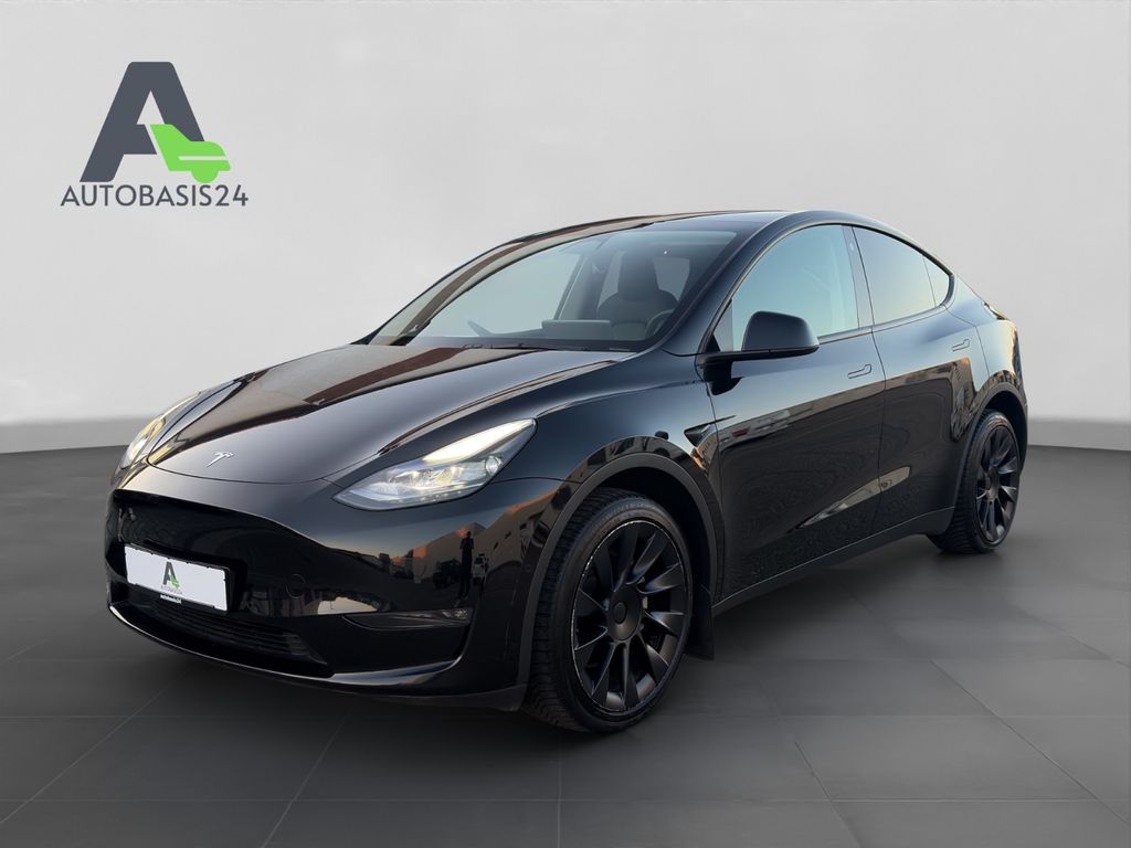 Image of Tesla Model Y