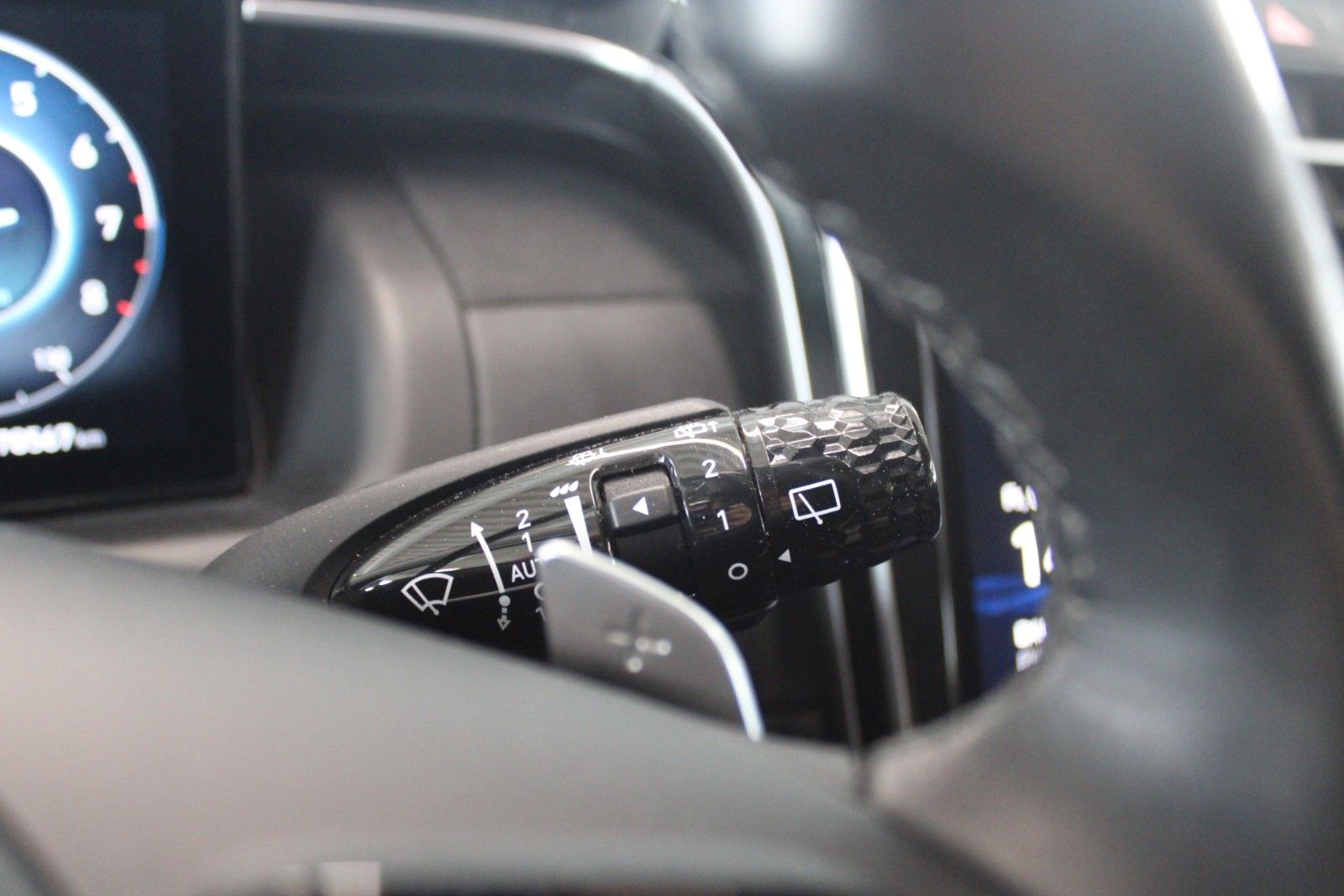 Fahrzeugabbildung Hyundai TUCSON MHEV Trend Aut. NAVI ACC LED SHZ CAM