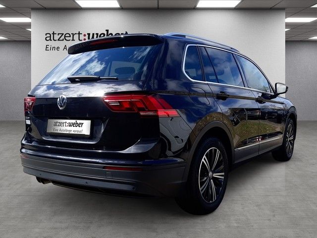 Fahrzeugabbildung Volkswagen Tiguan IQ.DRIVE 1.5TSI AHK eleHeck Kamera Navi