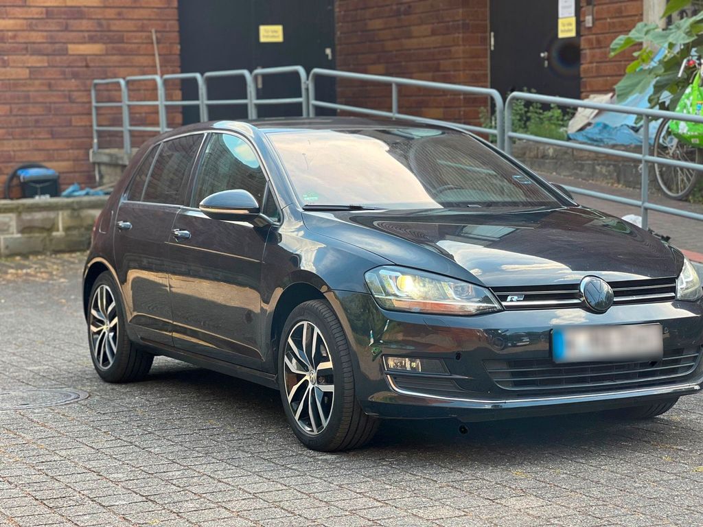 Image of Volkswagen Golf
