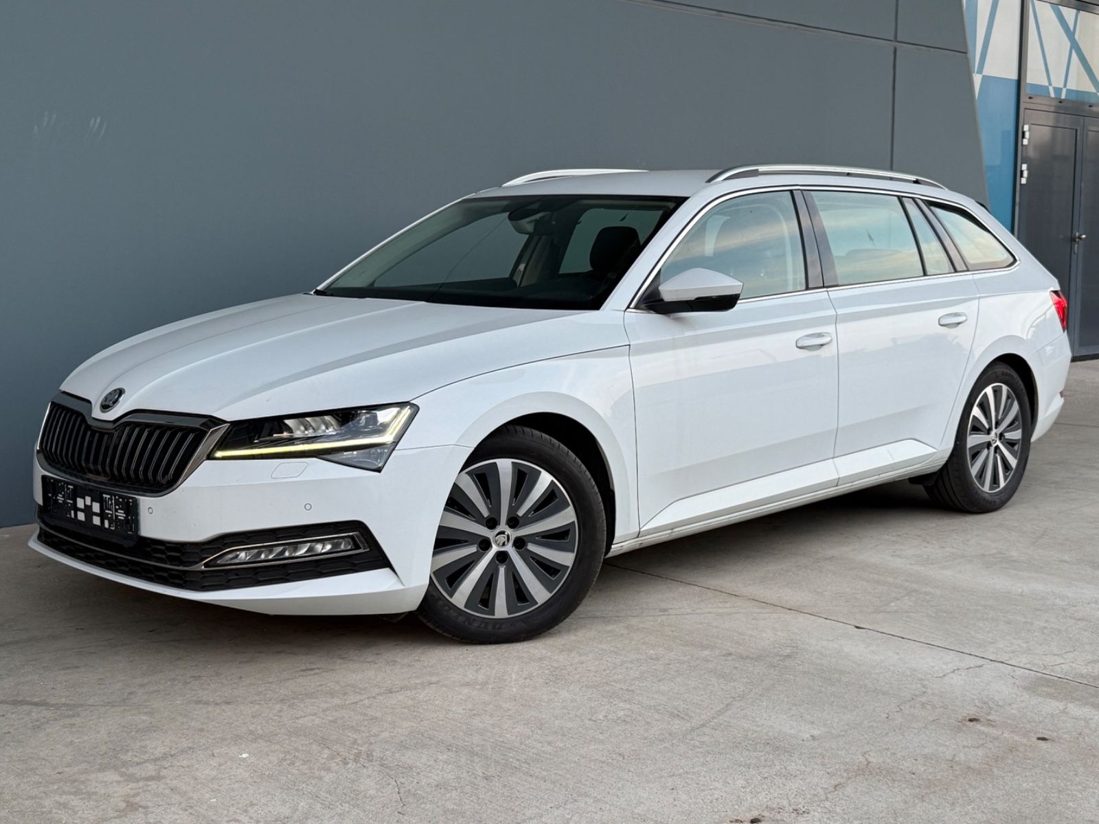 Skoda Superb Combi 2.0 tdi Style Virtual Matix Memory