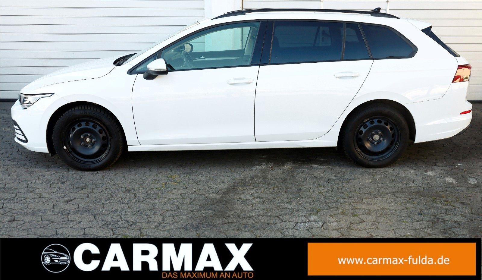Fahrzeugabbildung Volkswagen Golf VIII Variant LIFE Navi,LED,Kamera,SH,PDC