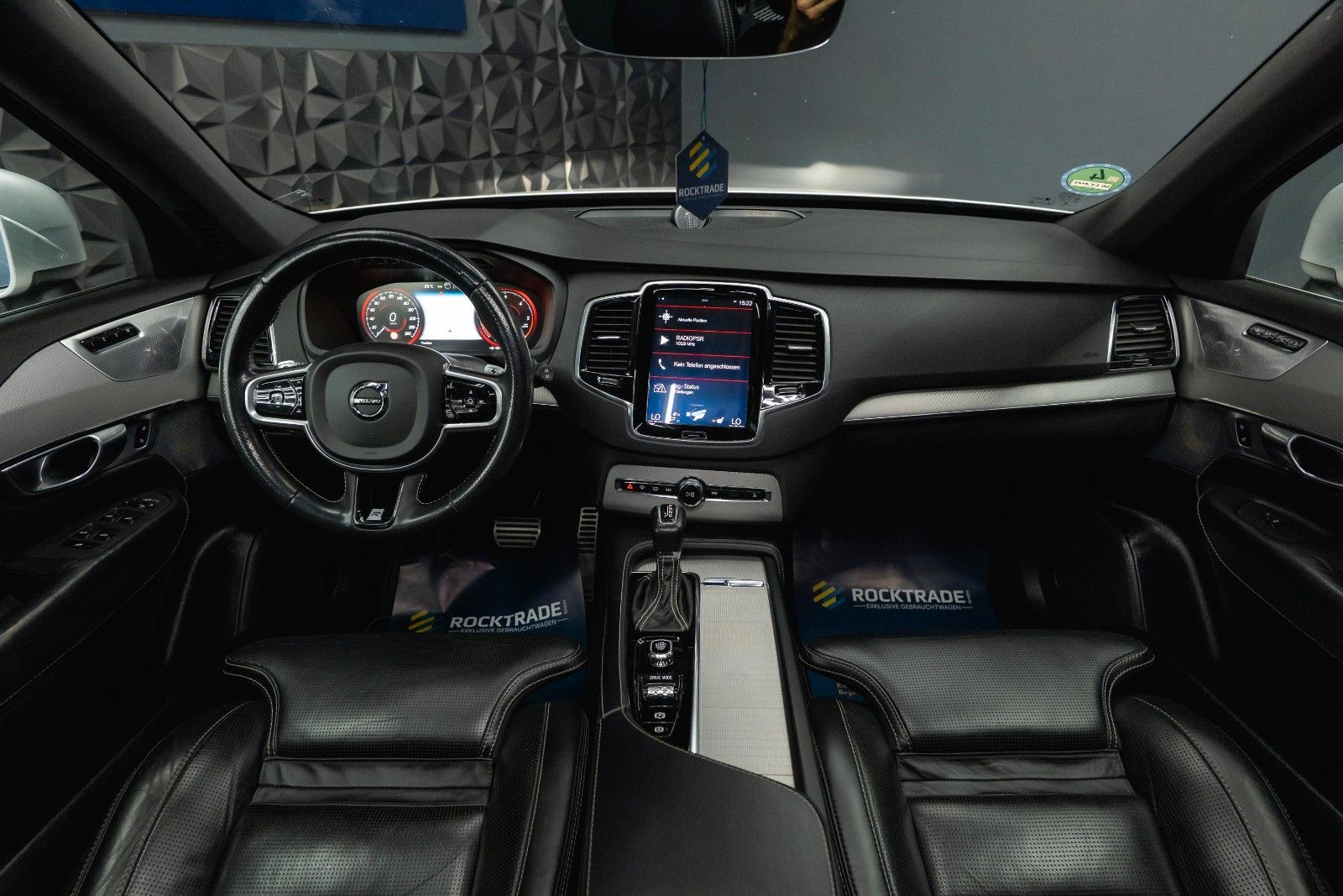 Fahrzeugabbildung Volvo XC90 R Design AWD Night-Paket | ACC | PANO | LED
