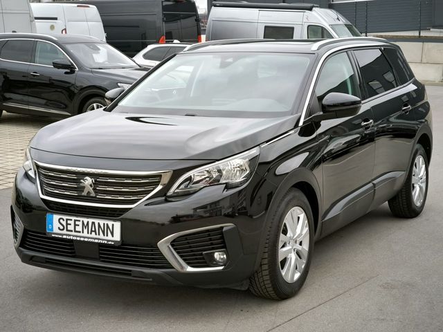 Peugeot 5008 BlueHDi 130 Active*Panorama*Navi*Kamera