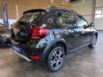 Dacia Sandero II Stepway Celebration *NAVI*PDC*KLIMA*