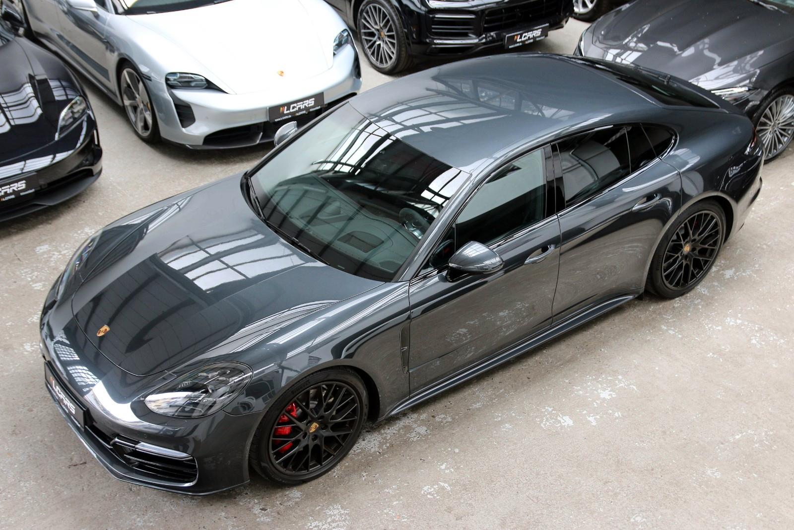 Porsche Panamera GTS SportChrono Vierradlenkung PDCC 21"