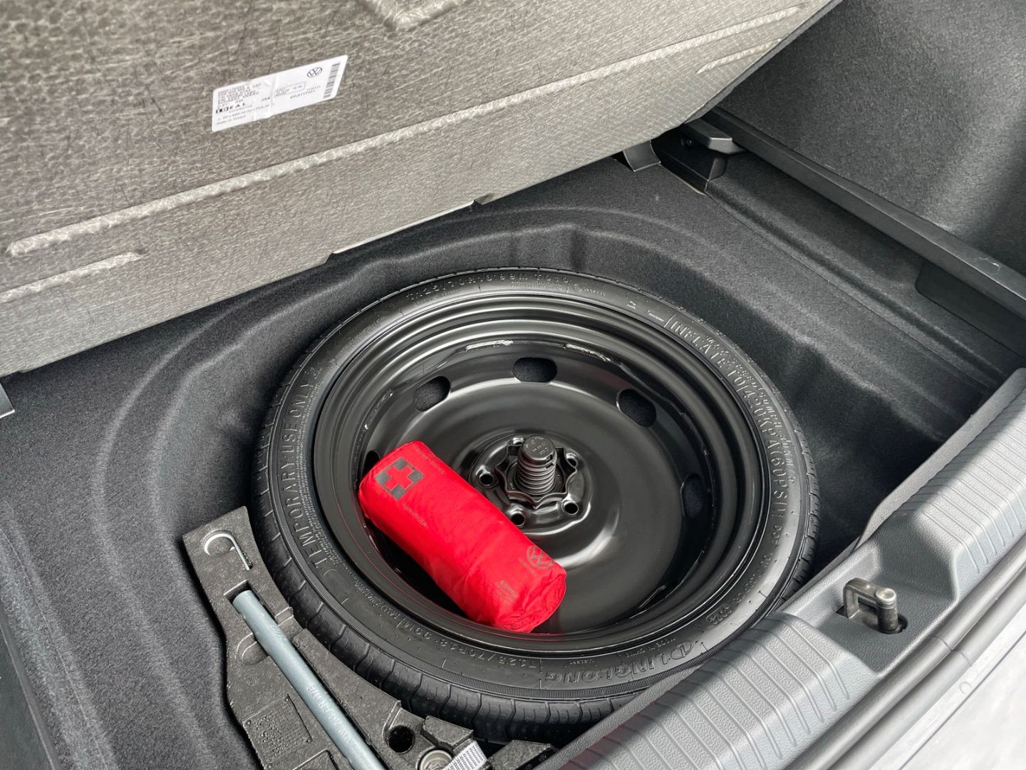 Golf VIII 1.5 TSI Move AHK/Kamera/LED Plus /Navi