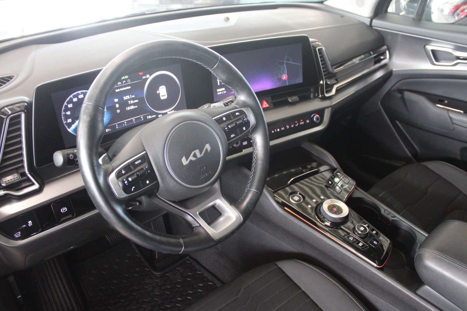 Fahrzeugabbildung Kia Sportage Spirit DCT MHEV 360° PANO ACC LED uvm.