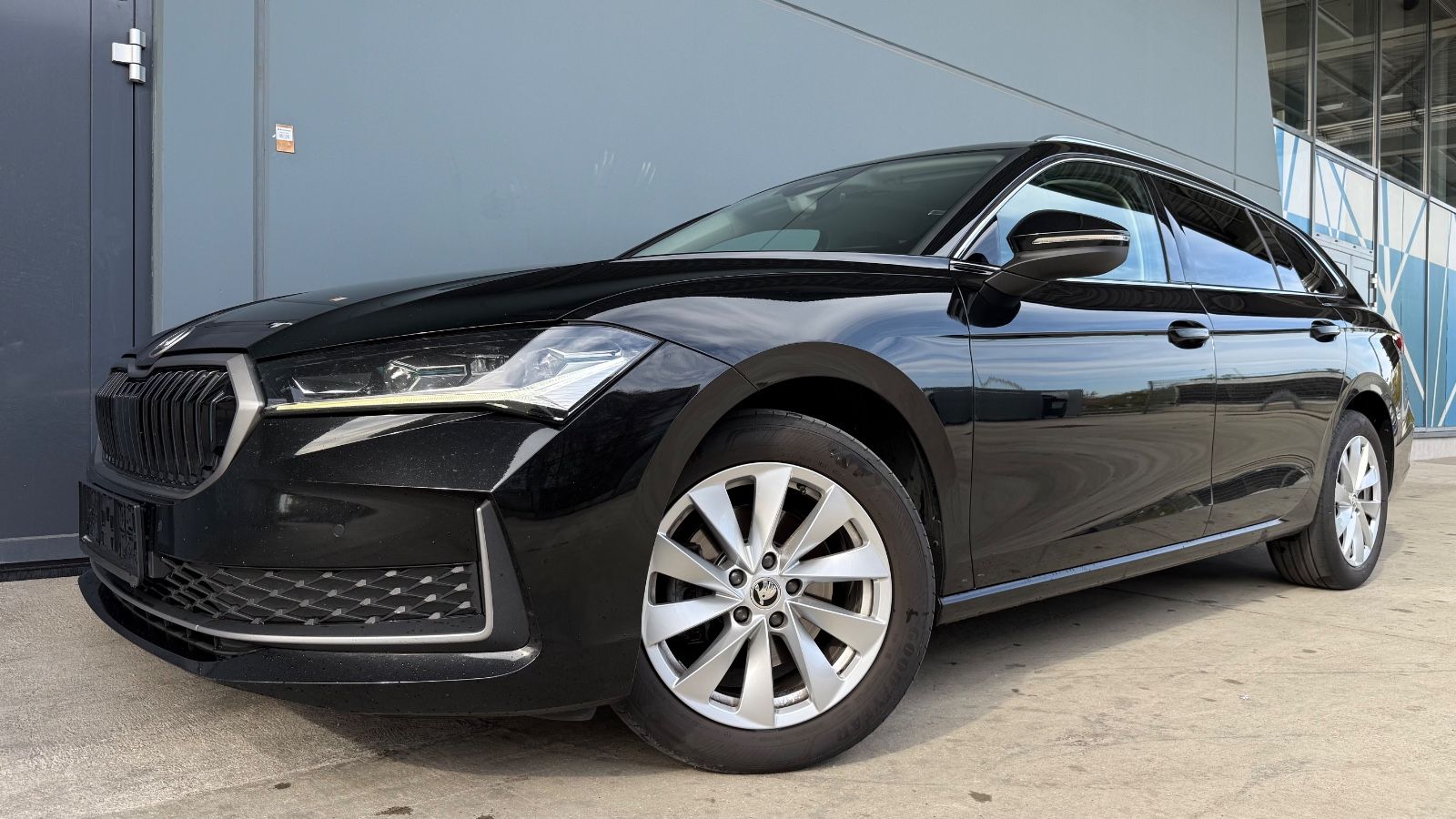 Skoda Superb 1.5 TSI mHEV DSG Selection Panora.Matrix