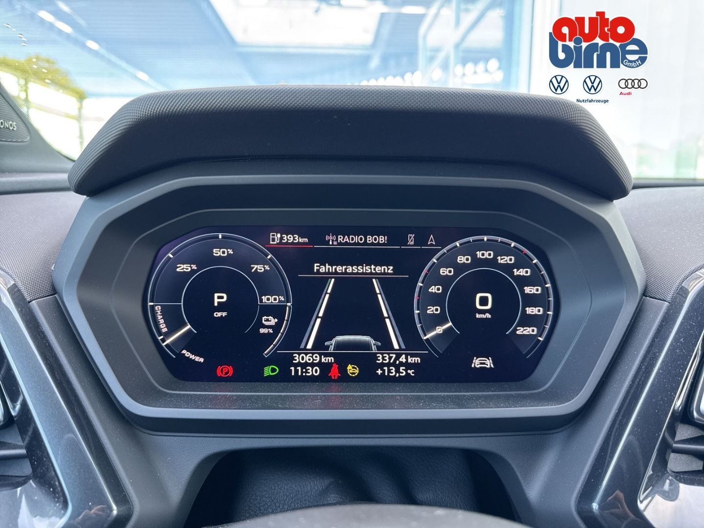 Q4 e-tron 150kW  HUD AHK-klappbar Navi Digitales