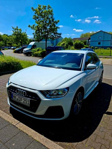 AUDI A1 30 TFSI Sportback 
