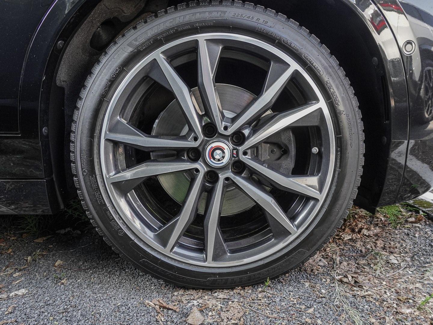 BMW X2 xDrive20d A M Sport PANO ACC RFK NAVI LED LM