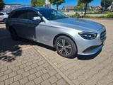 Mercedes-Benz E 220 d 4MATIC T All-Terrain Autom. All-Terrain - Mercedes-Benz E 220 Gebrauchtwagen in Stuttgart