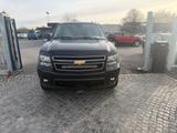 Chevrolet Avalanche 5,3 V8 LKW 2 SEAT - Chevrolet mit Benzin-Antrieb: Pickup