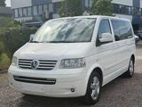 Volkswagen T5 Multivan 2.5 TDi united Top Zustand Garantie - VW T5 Gebrauchtwagen in Frankfurt