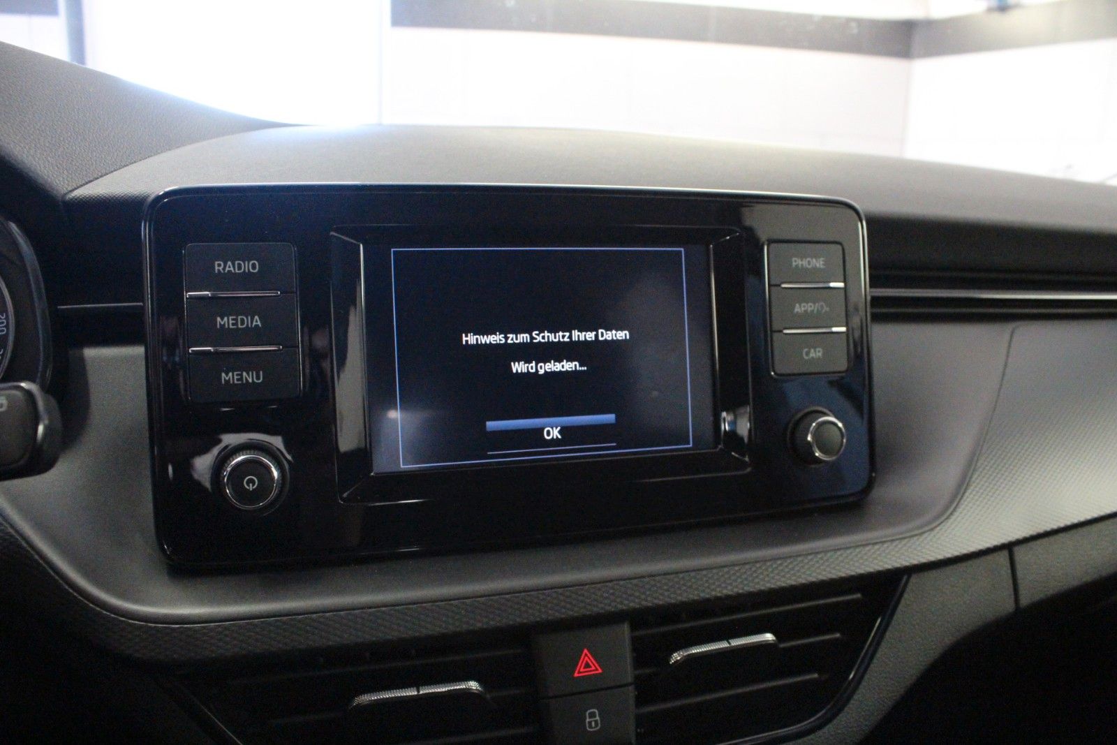 Fahrzeugabbildung SKODA Kamiq 1.0 TSI 85kW Ambition *Winterräder Alu*