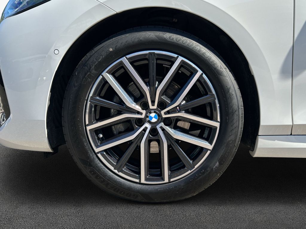 BMW 220 Active Tourer - Bild 8