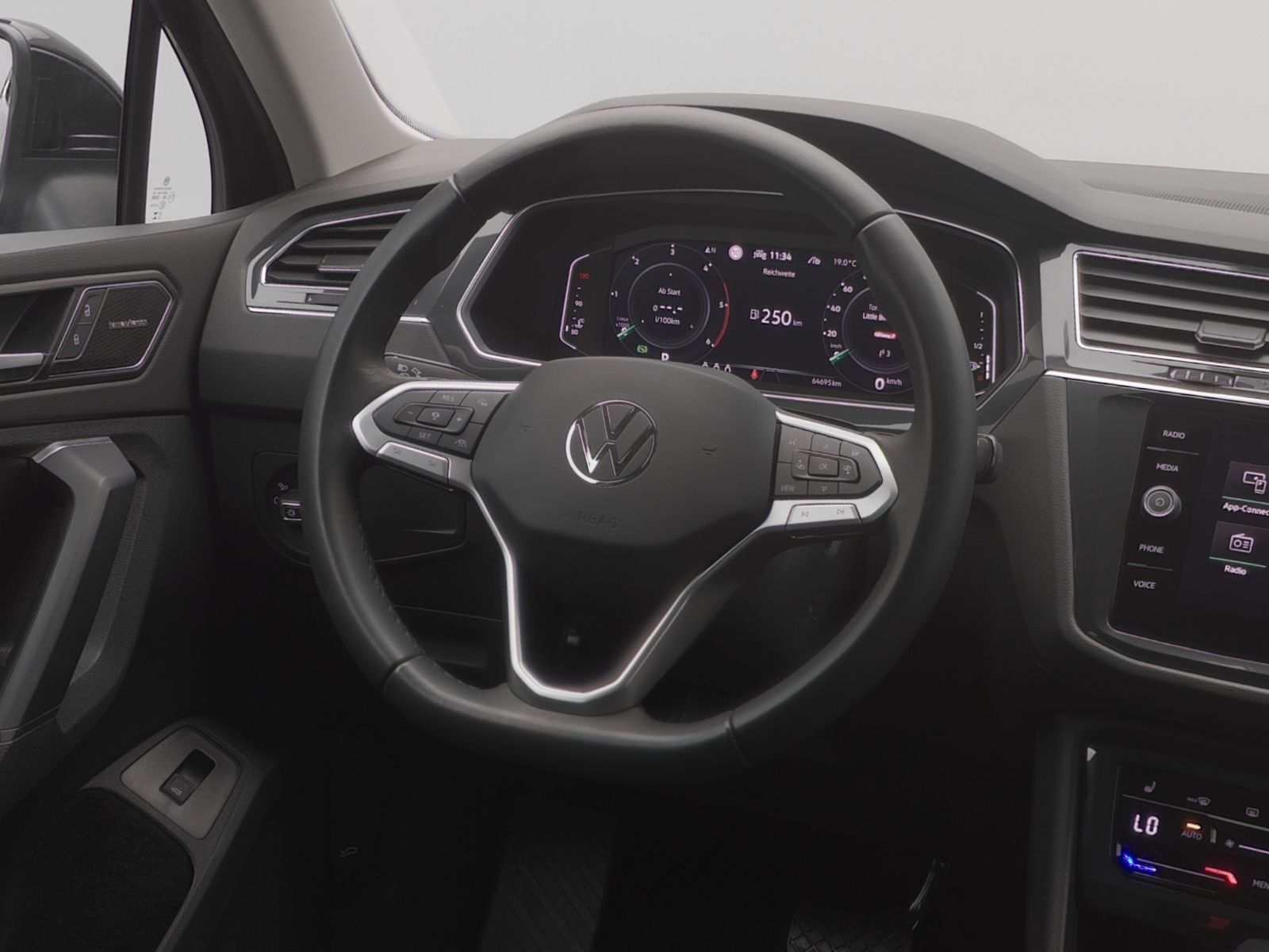 Volkswagen Tiguan - Bild 9