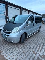 Opel vivaro 2.5 CDTI (lkv) 6 sitze - gebrauchte Opel Vivaro aus dem Jahr 2010