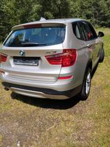 BMW X3 xDrive20d  - BMW X3: Silber