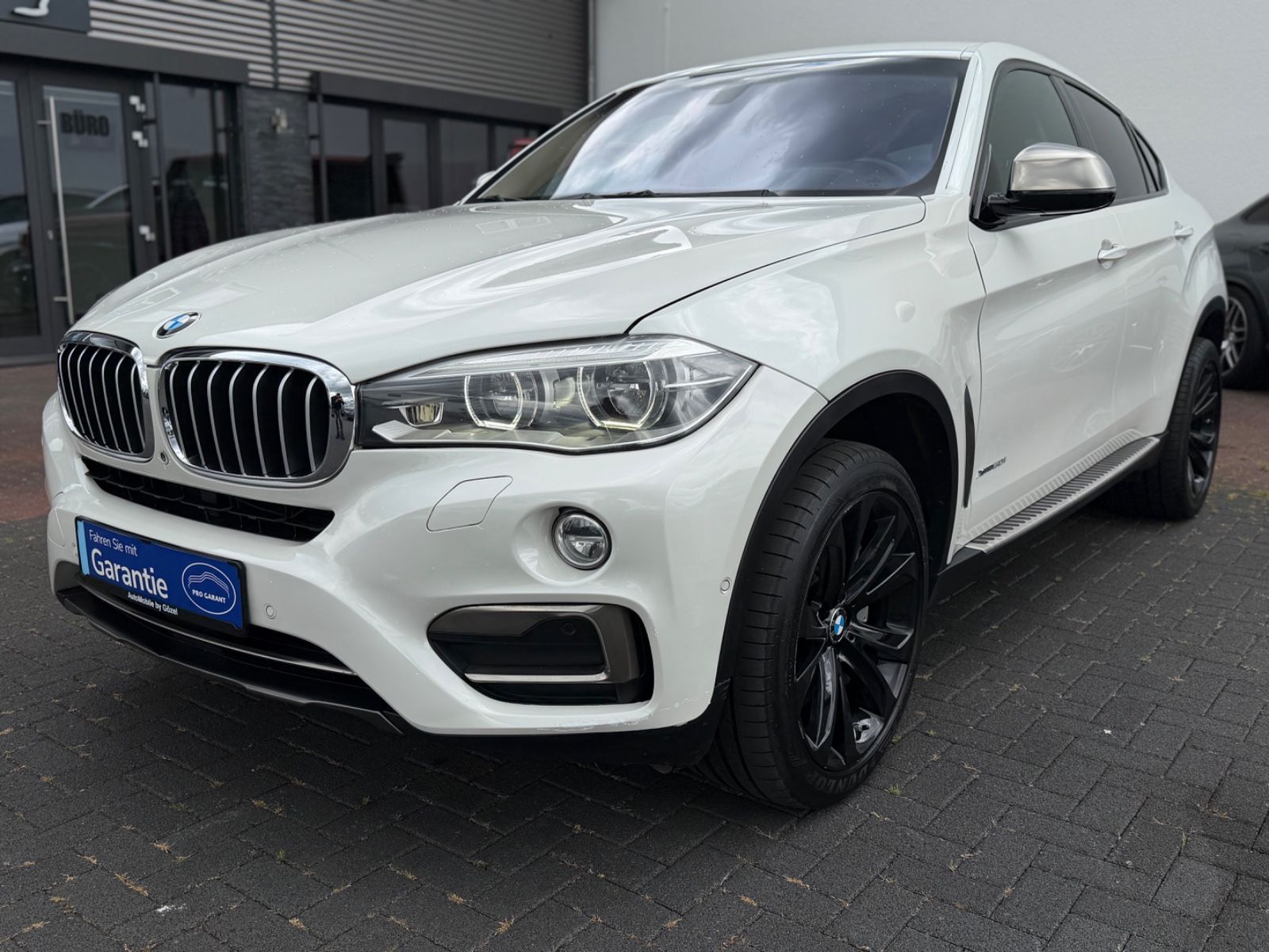 BMW X6 xDrive 50 i *2. Hand *HUD *LED
