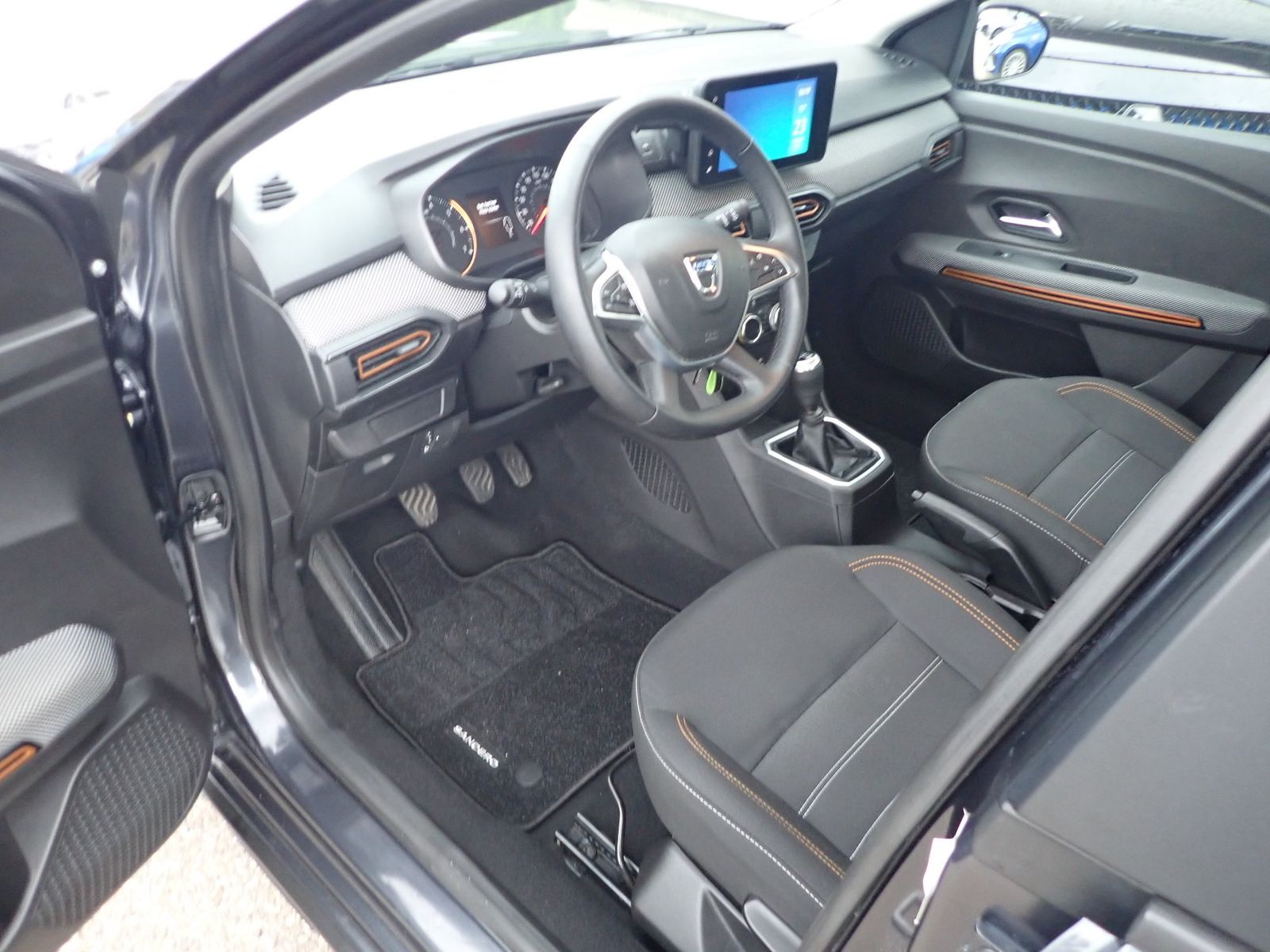 Fahrzeugabbildung Dacia Sandero III Stepway Comfort