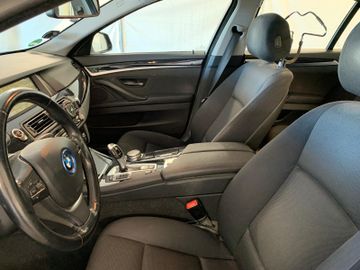 BMW 520 - 7