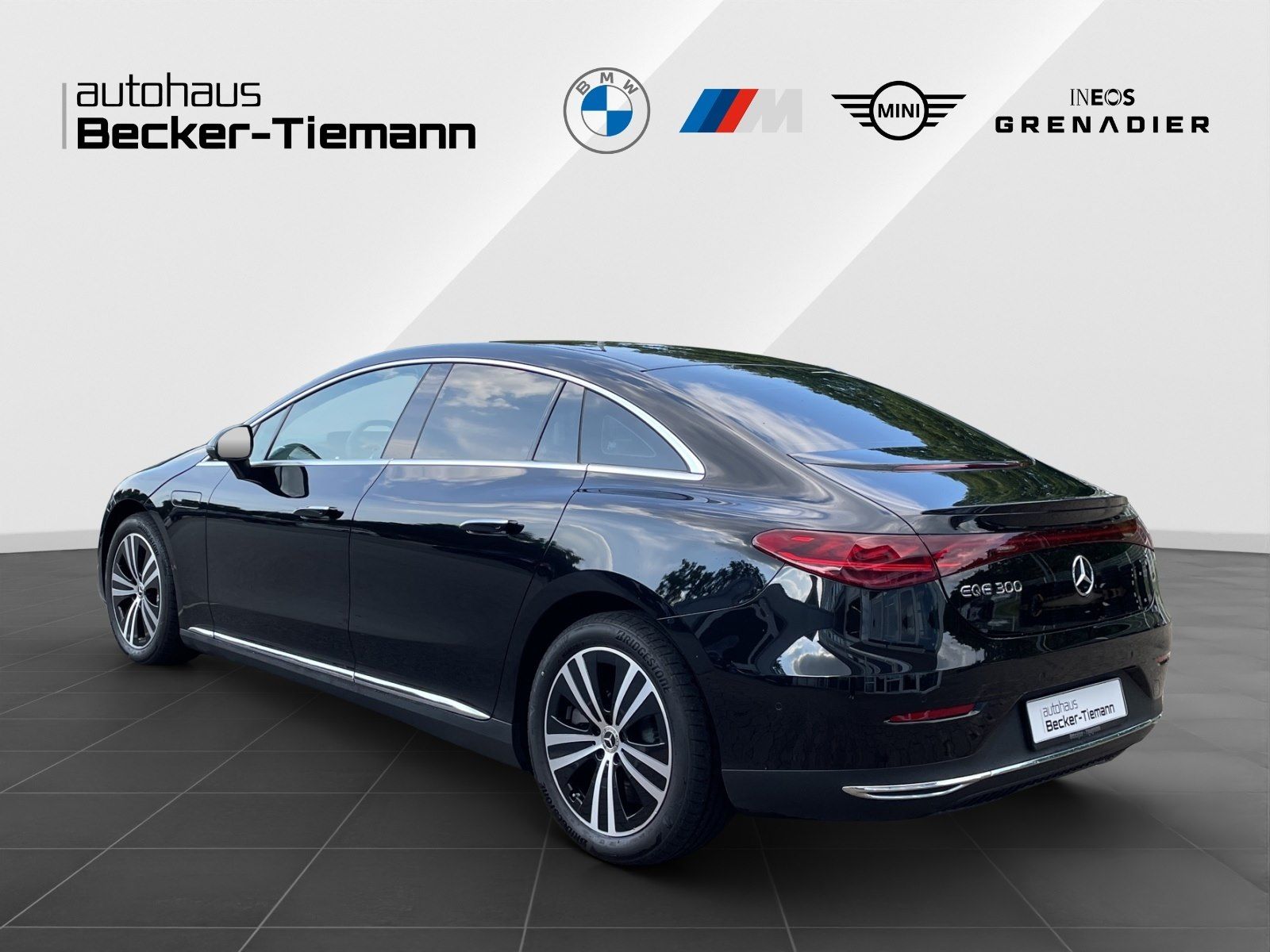 Mercedes-Benz EQE 300 Edition Electric Art Burmester Hintera foto 4