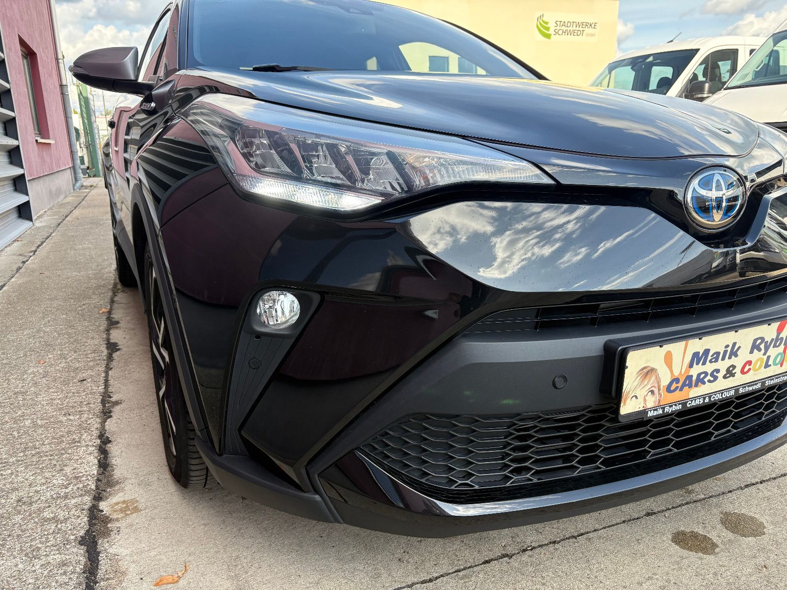 Toyota C-HR 2.0 Hybrid Team Deutschland imagem 3