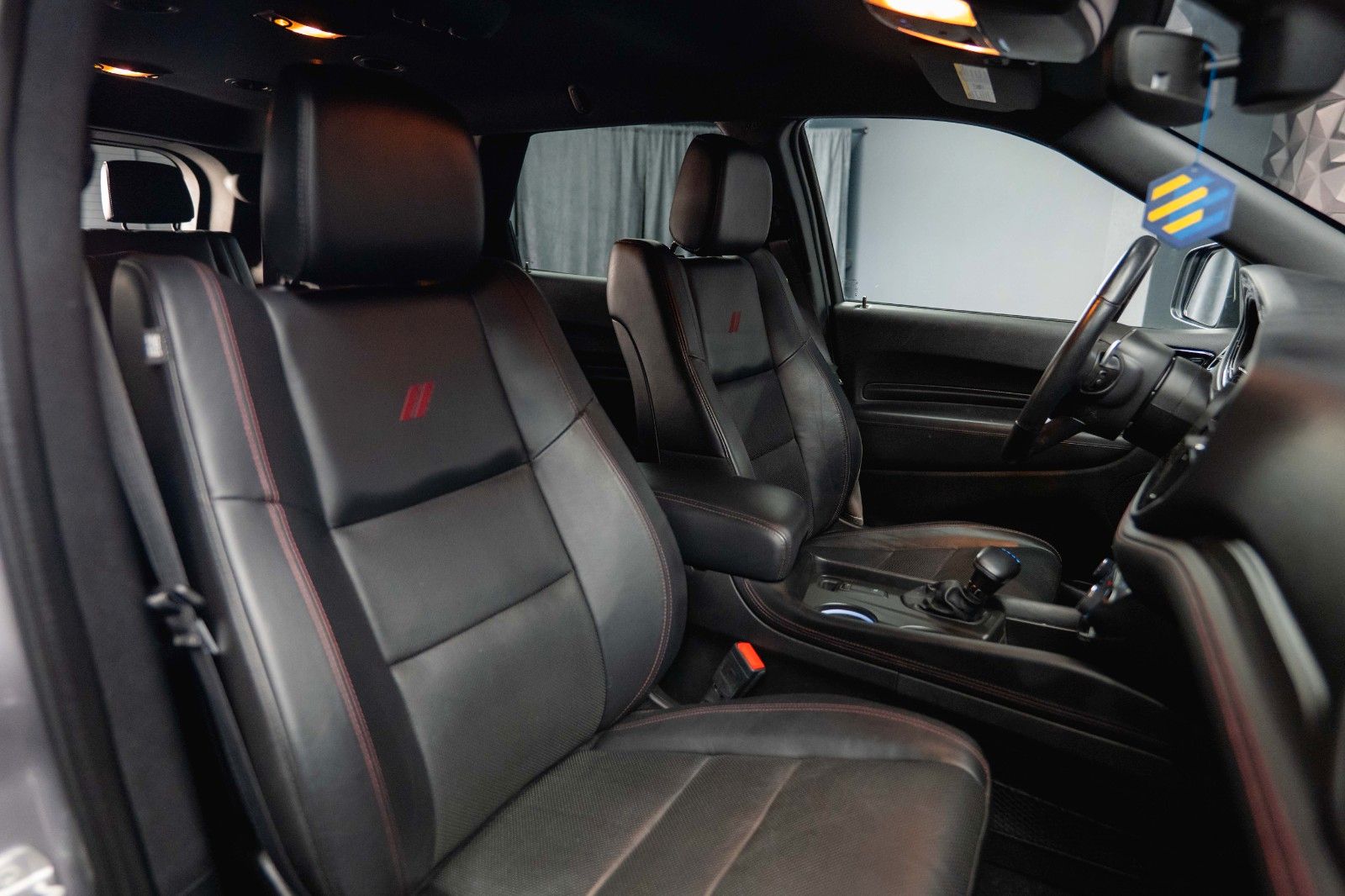 Fahrzeugabbildung Dodge Durango 5.7 V8 R/T SRT 4x4 Night-Paket Modell 22