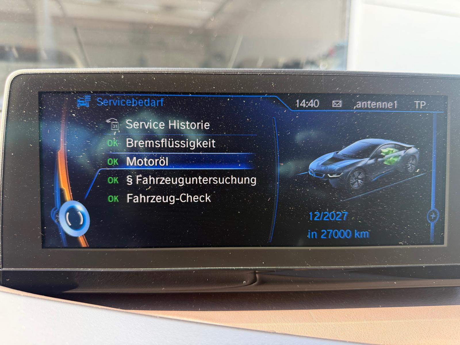 BMW i8 Coupe Navi Head-Up. 2.Hd.