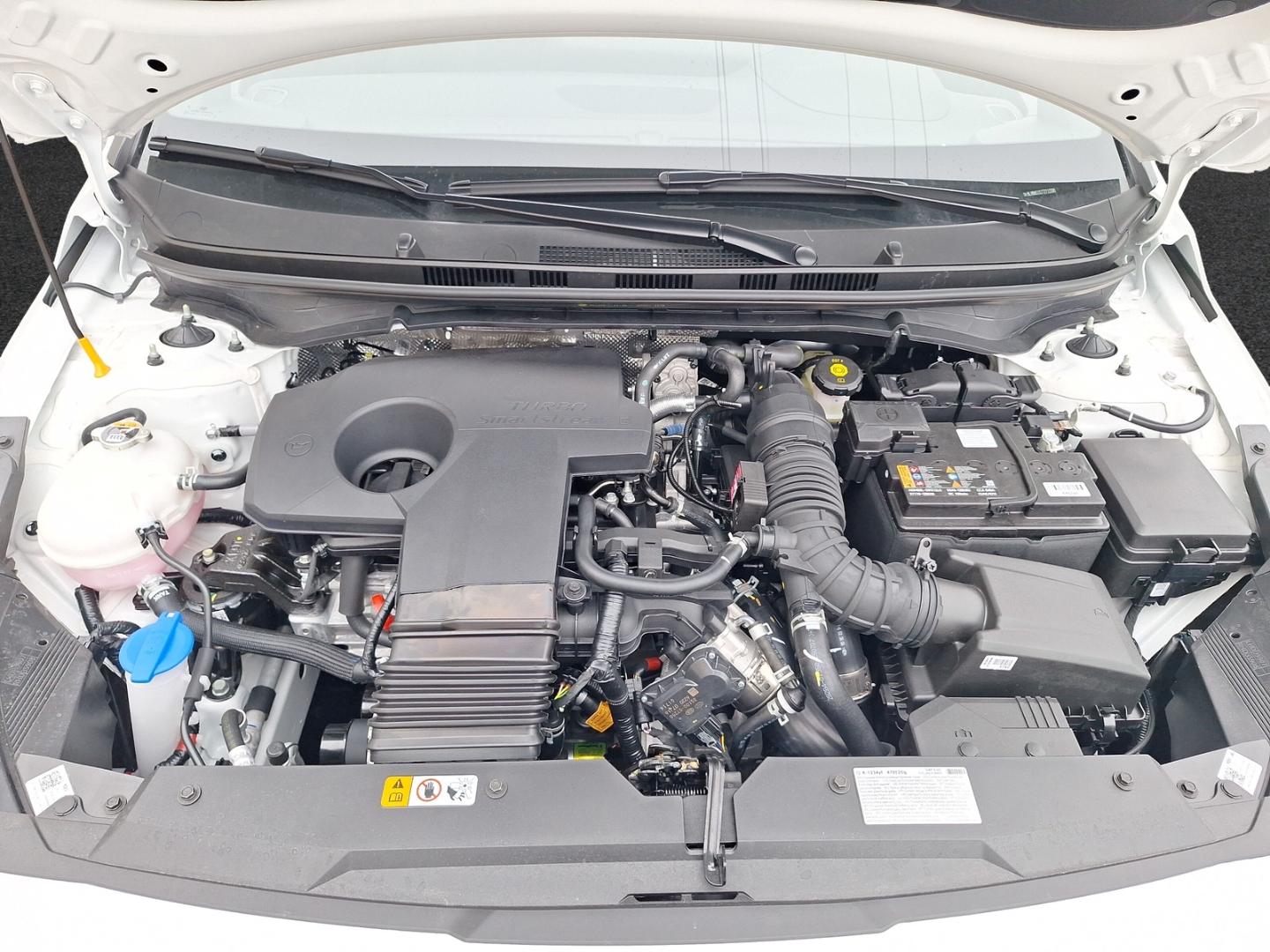 Hyundai i20 1.0T DCT BLACKLINE LED SHZ LHZ Navi Bose, миниатюра 7