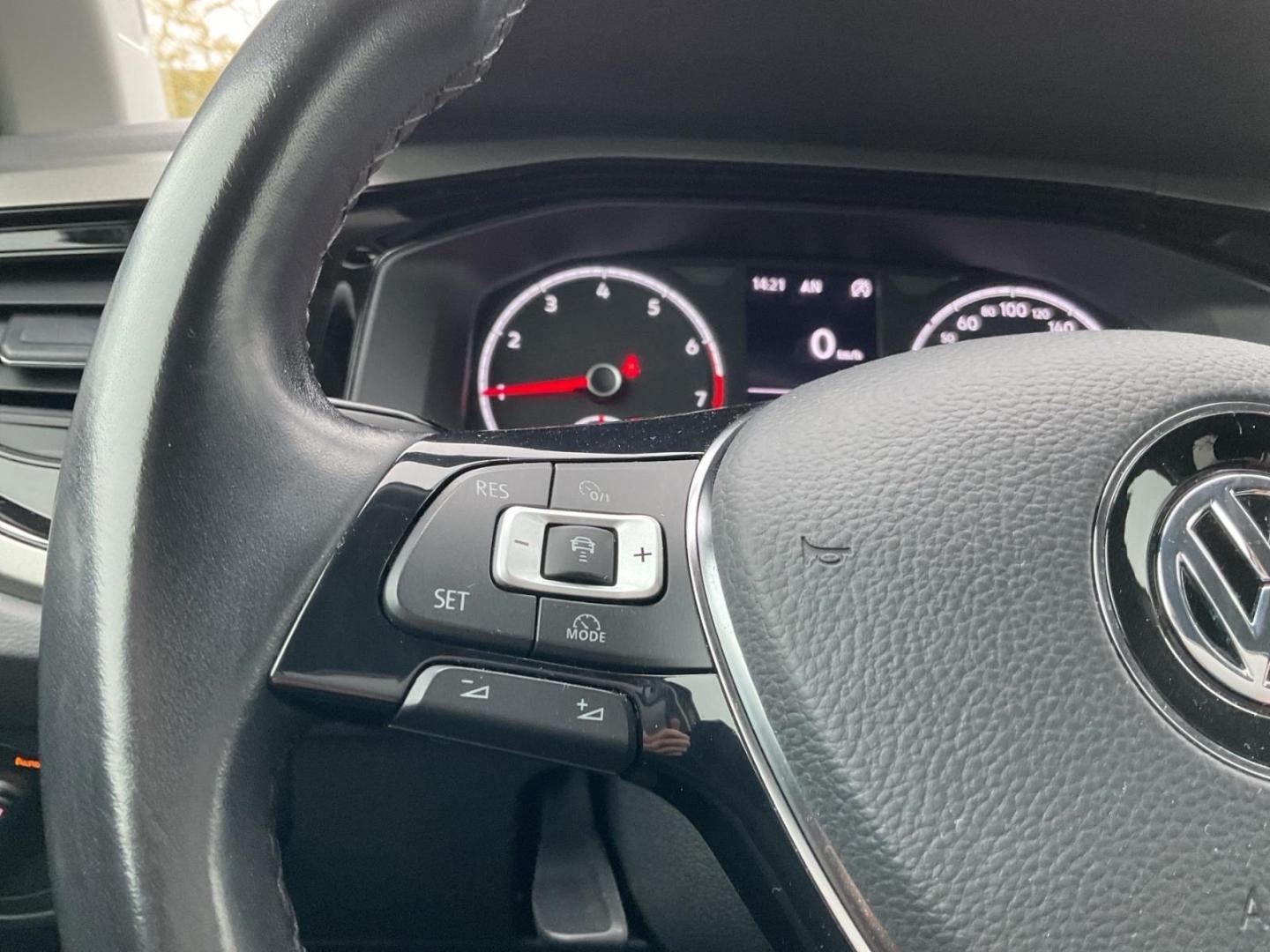 Volkswagen Polo Comfortline 1.0 TSI Navi Apple CarPlay, миниатюра 26