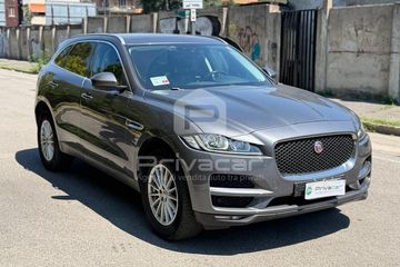 Jaguar F-Pace - 3