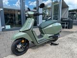 Lambretta X300 Milano Grün - LAMBRETTA ROLLER