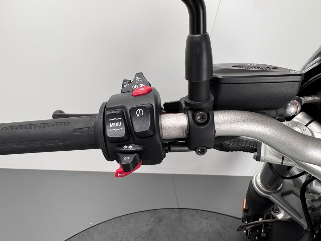Fahrzeugabbildung BMW R NineT Urban GS *FRÄSTEILE *WUNDERLICH SITZ