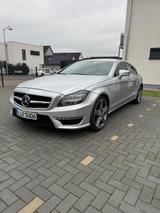 Mercedes-Benz CLS 63 AMG Performance Steuerkette erneuert  - Mercedes-Benz: Coupe, E63