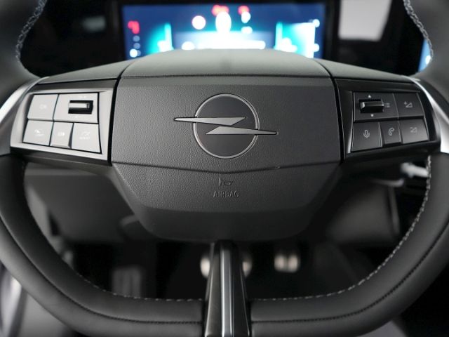 Mokka B FACELIFT GS AT+NAVI+LED LICHT+RÜCKFAHRKA
