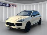 Porsche Cayenne Turbo S Sport Chrono *Garantie*Finanz* - Porsche mit Benzin-Antrieb: Garantie