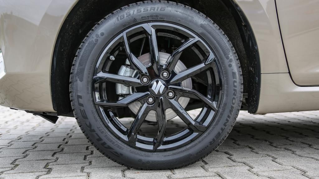 Autohaus Klingenthal -  Suzuki SWIFT COMFORT ALLGRIP HYBRID LED+SHZ+Allrad - Bild 5 Autohaus Klingenthal -  Suzuki SWIFT COMFORT ALLGRIP HYBRID LED+SHZ+Allrad - Bild 5